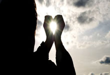 星空体育：又一位亿元先生！纽卡前锋伊萨克身价暴涨至1亿欧元.